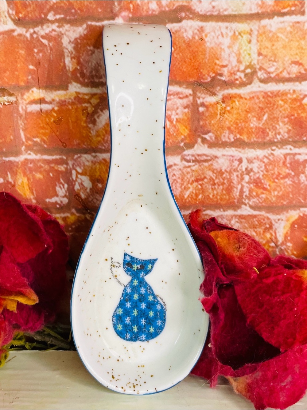 Vintage Otagiri White Ceramic Spoon Rest with Blue Floral Cat Accent